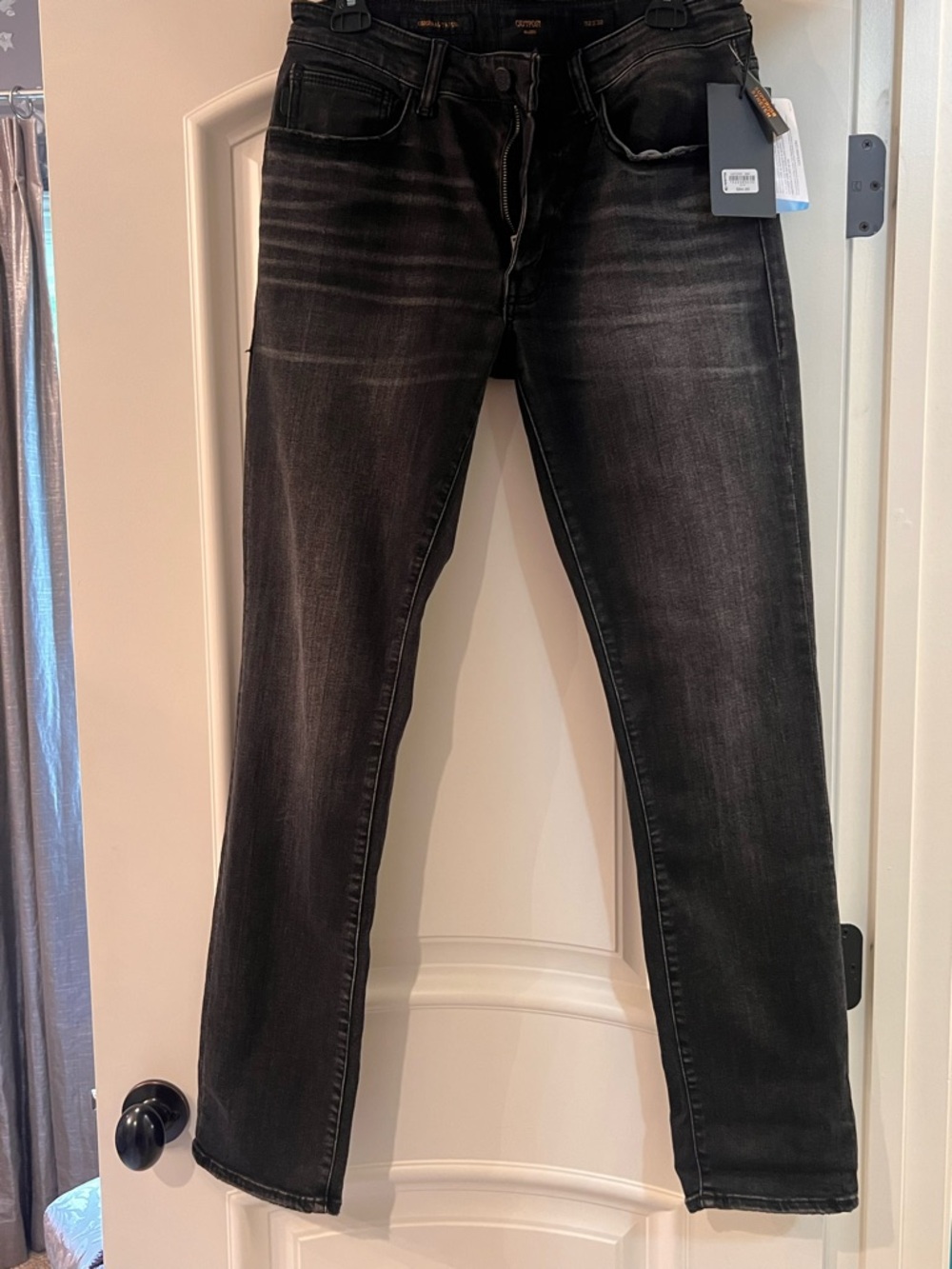 Buckle Men's Straight Jeans - Faded Black Wash